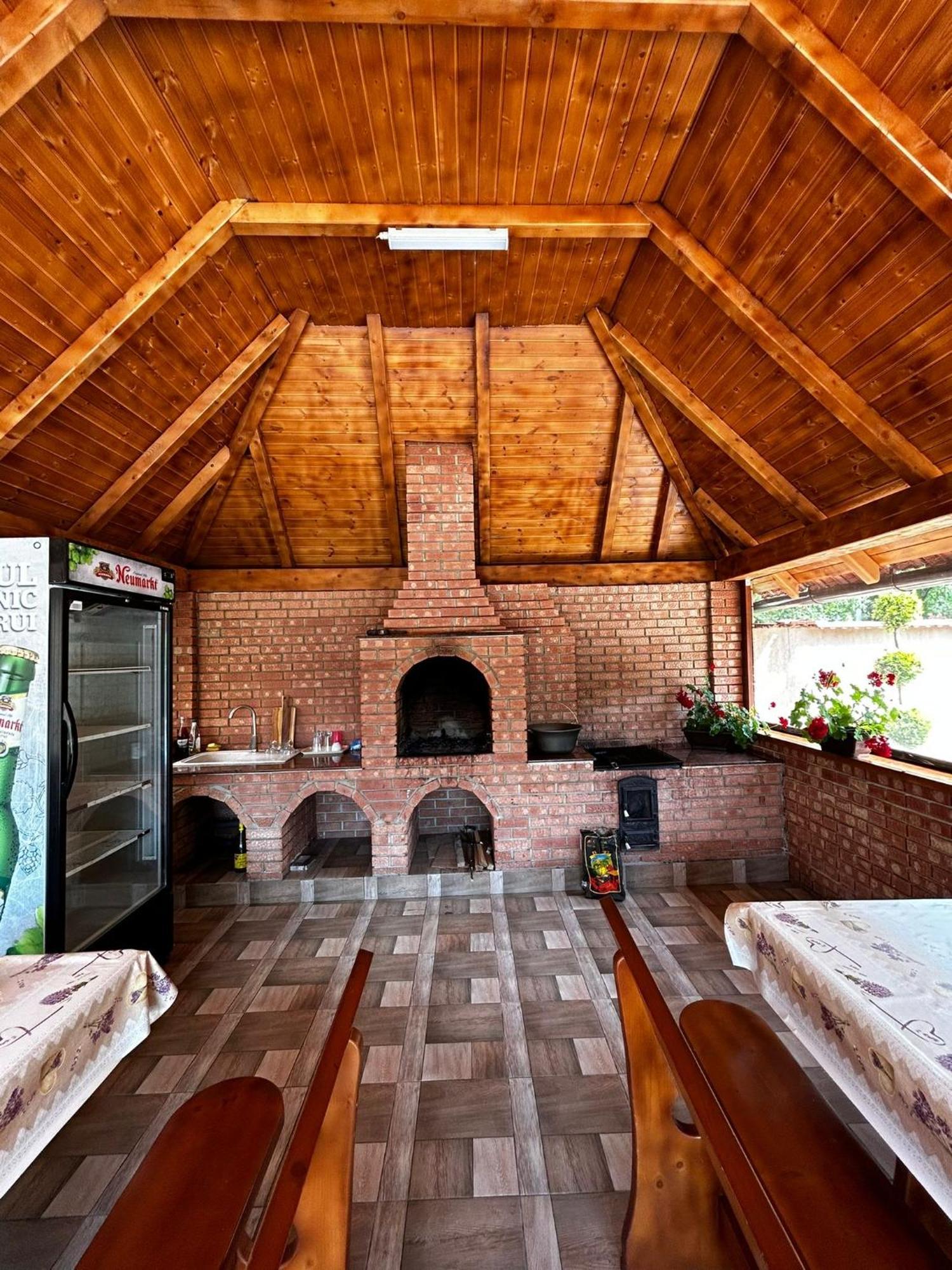 Casa Larisa Otel Chiscau Dış mekan fotoğraf